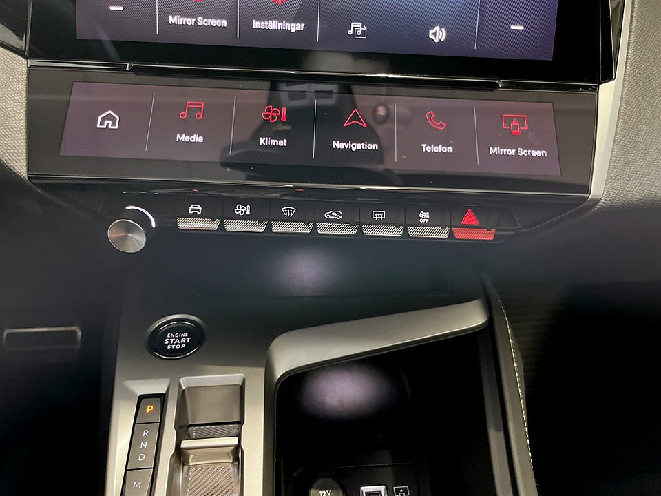 Bild på Peugeot 408 GT 1.2 PT 130hk Aut B-KAMERA CARPLAY ELSTOL