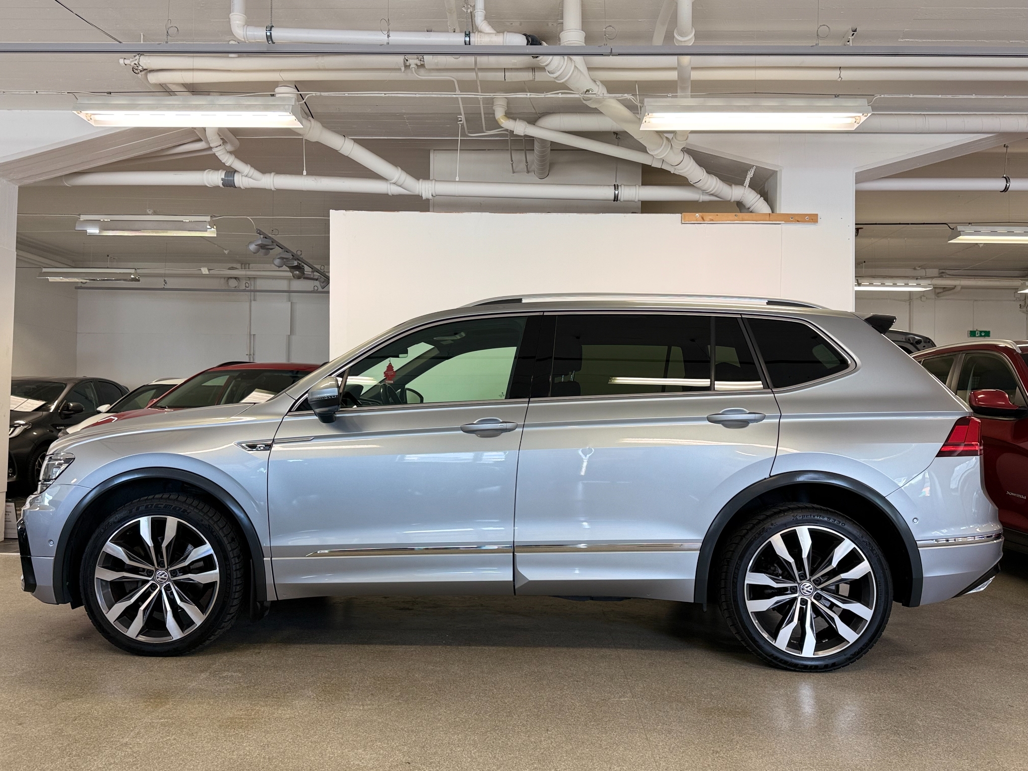 Volkswagen Tiguan Allspace 2020, bild 2/48