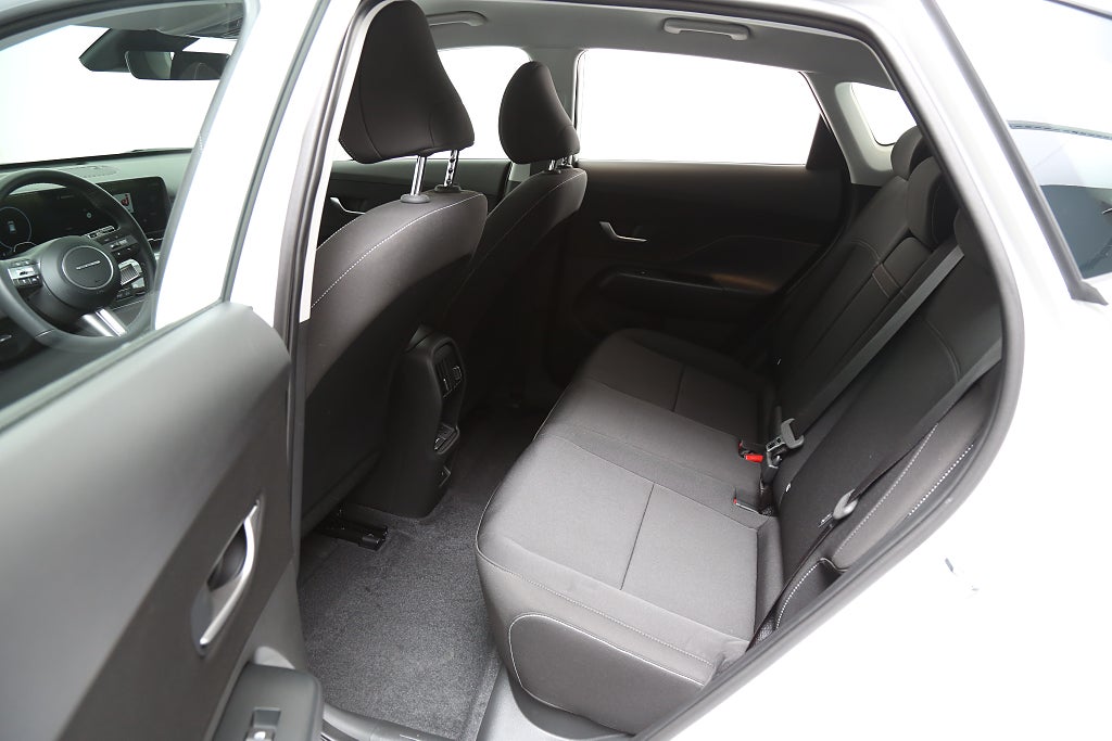 Hyundai Kona Electric 65,4kWh 512km Räckvidd Essential fd demo| Moms