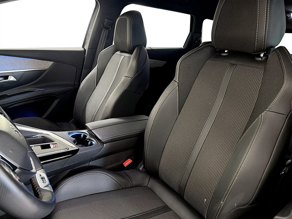 Bild på Peugeot 5008 GT 1.2 PT 130hk Aut - 7-SITS, B-KAMERA