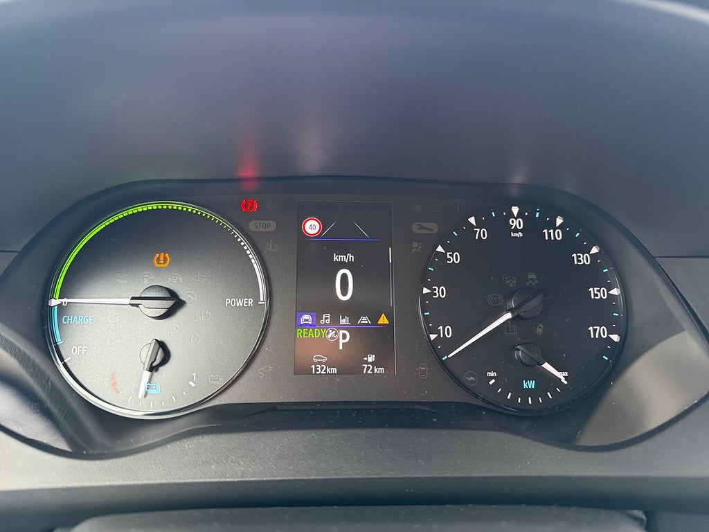 Nissan Townstar Van EV 45kWh L2H1 N-Connecta 3-sits SSD Backkamera