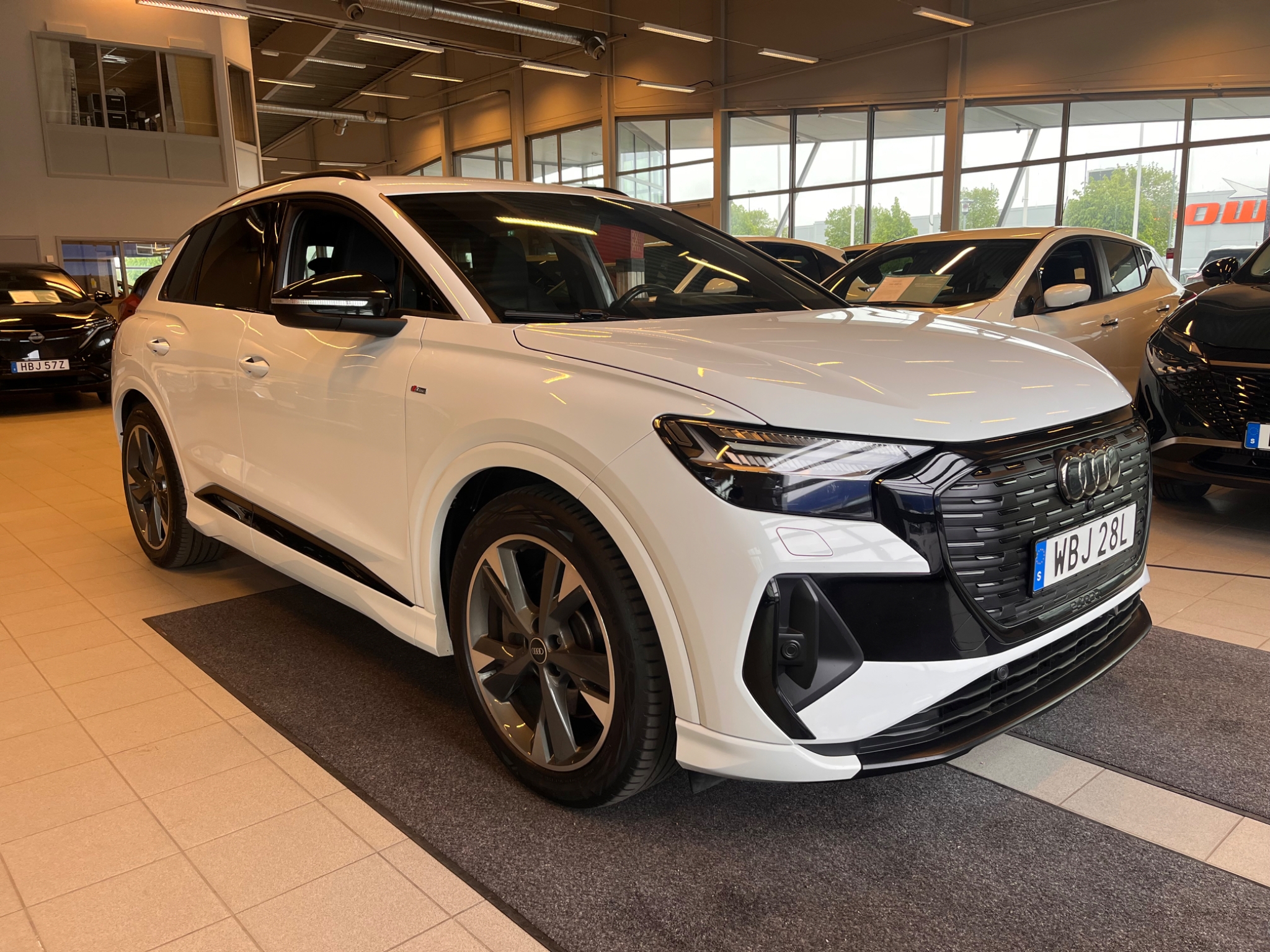 Audi Q4 e-tron 2022, bild 3/45