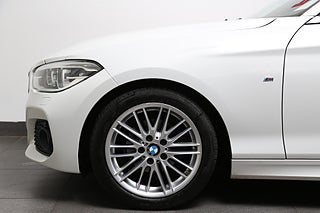 Halvkombi BMW 118I 8 av 25