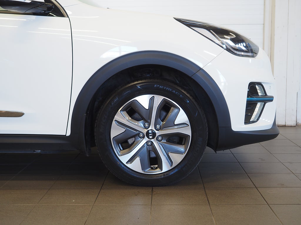 Kia Niro e- 64 kWh Advance Plus Tech Taklucka JBL Navi Läder 2020