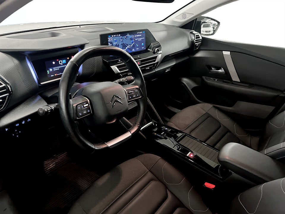 Bild på Citroën C4-X Shine 1.2 PT 130hk Aut B-KAMERA CARPLAY