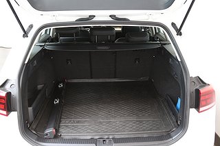 Kombi Volkswagen Passat 18 av 19