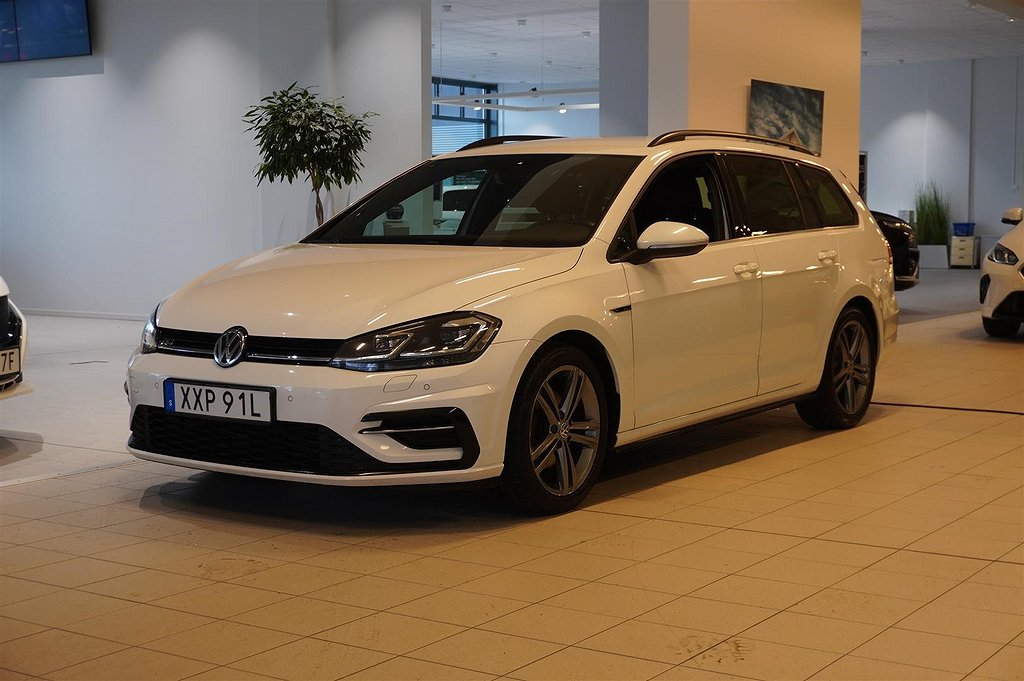 Volkswagen Golf Sportscombi 1.5 TSI 150 DSG R-Line Pluspaket Drag Värmare