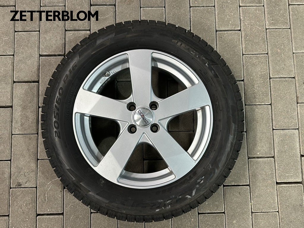 SUV Renault Captur 17 av 18