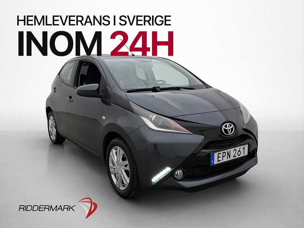 Toyota Aygo 1.0 VVT X-PLAY Touch Kamera 0,41l/Mil Låg skatt