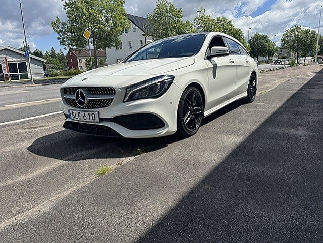 Mercedes-Benz CLA 200 Shooting Brake 7G-DCT AMG Line Euro 6