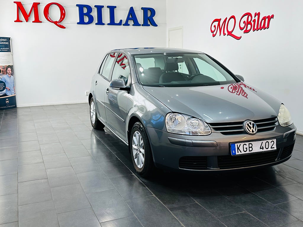 Volkswagen Golf 5-dr 1.6 Trendline Manuell 102hk