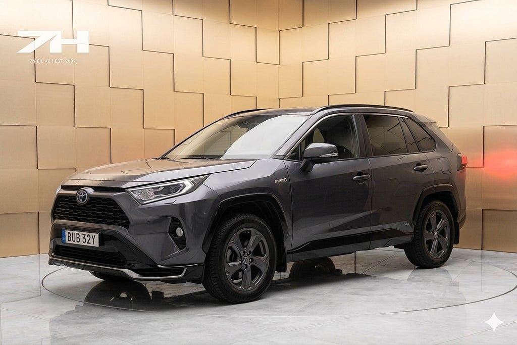 Toyota RAV4 Plug-in Hybrid E-CVT X EDITION / Farthållare / Kamera