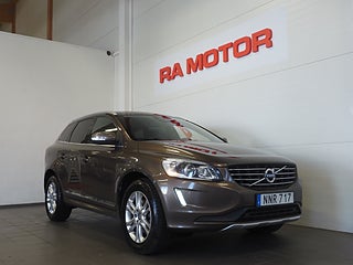 SUV Volvo XC60 3 av 26