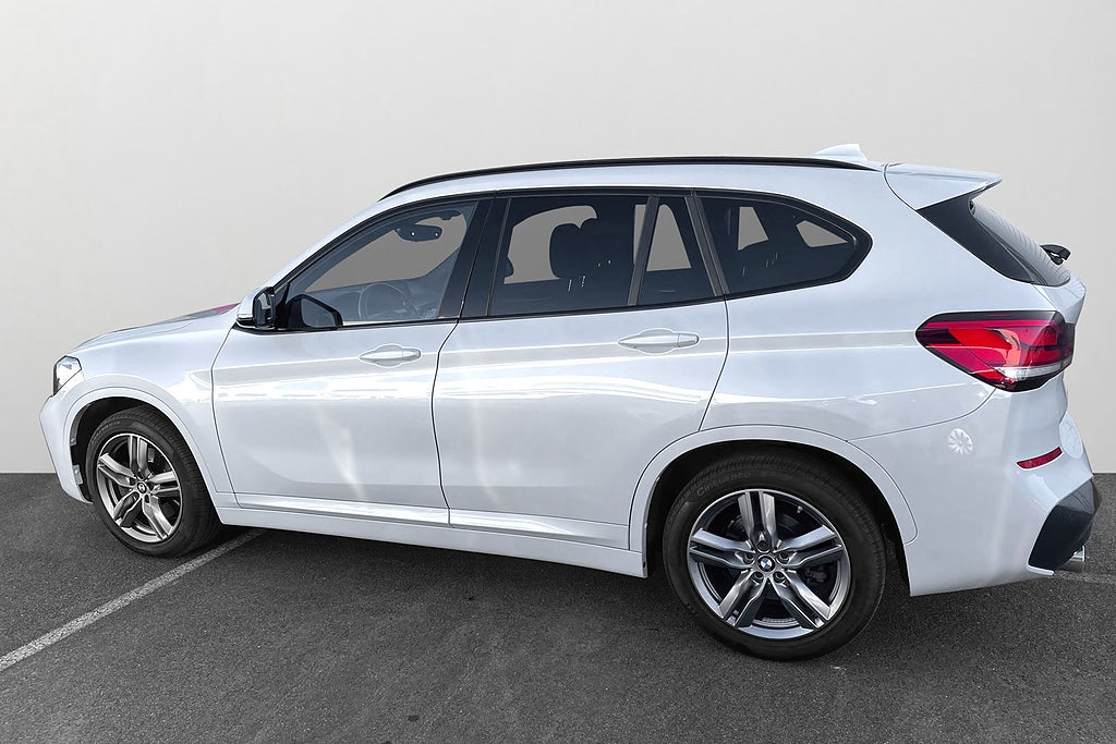 BMW X1 2021 - miniatyr 2