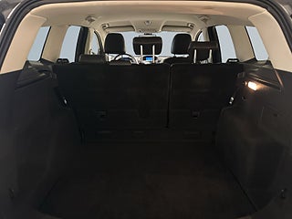 Ford Kuga 2.0 TDCi AWD Powershift Titanium Drag Mvärm GPS SoV