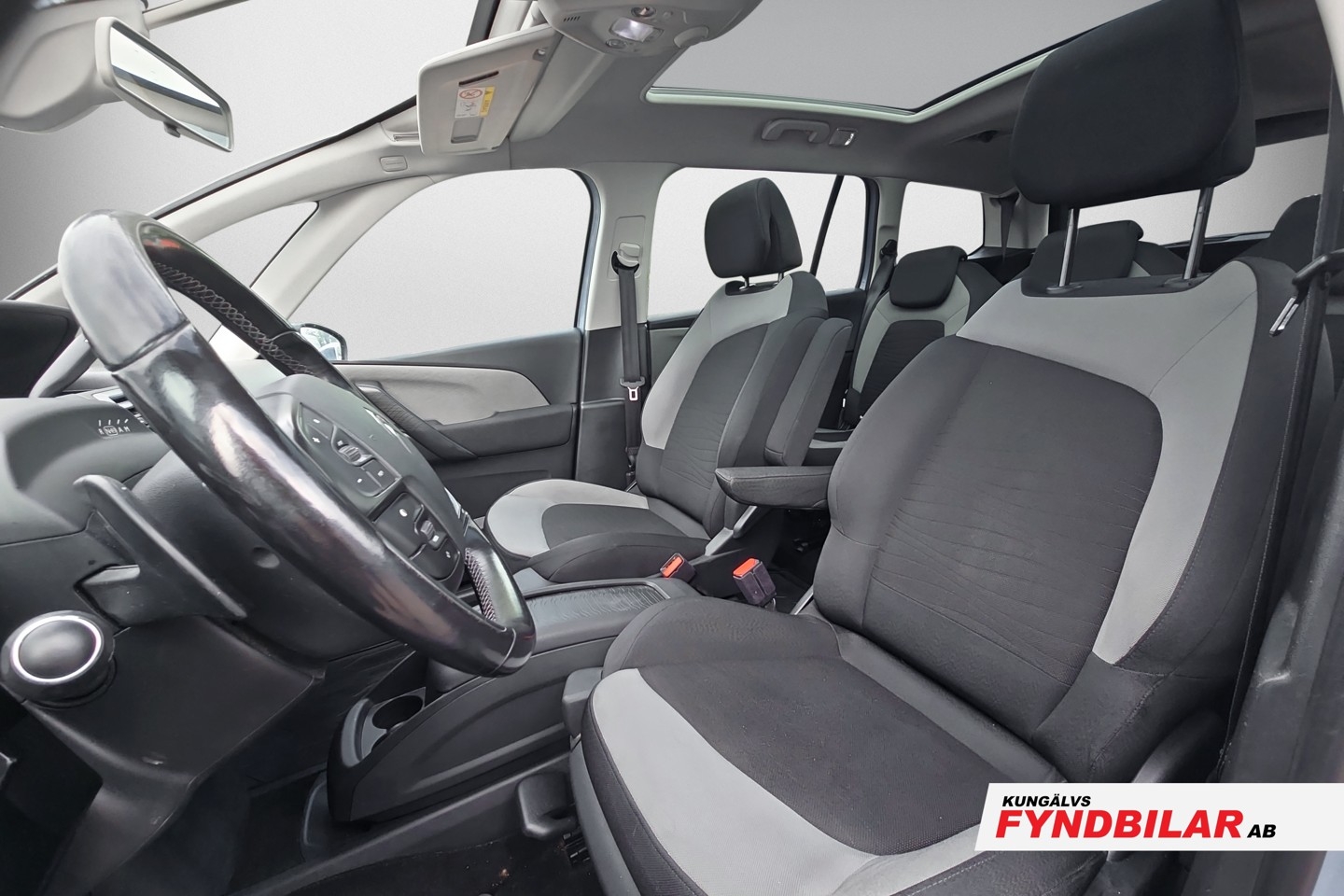 Citroen Grand C4 Picasso 2015, photo 5/39
