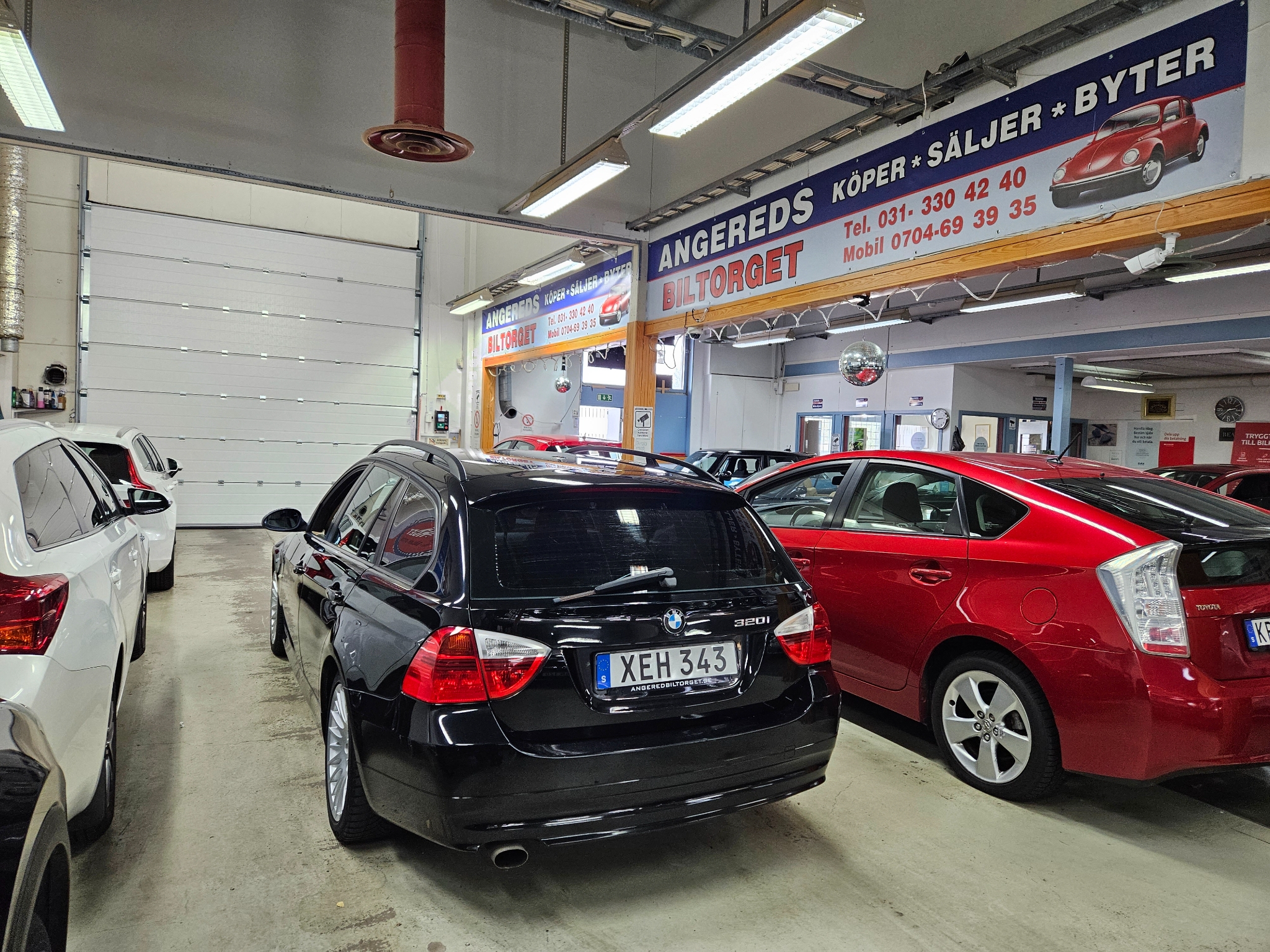 BMW 320 i Touring Automat 2006, photo 6/42