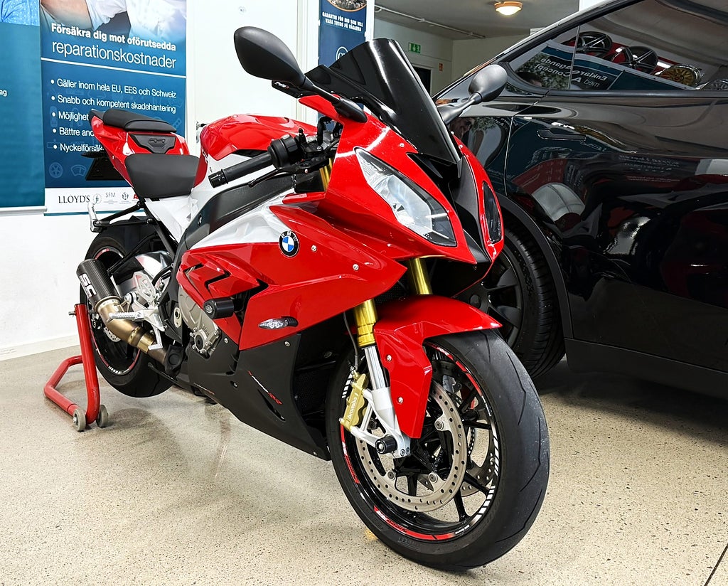 BMW Motorrad S 1000 RR Racing Red, 1 605 mil | SC Project | Nybes