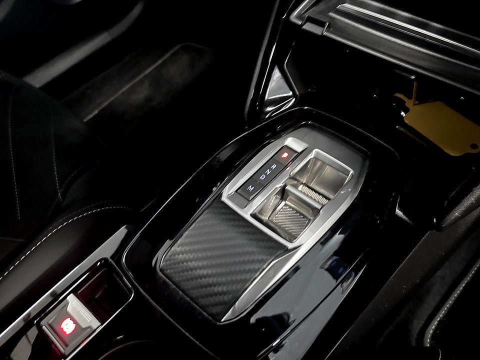 Bild på Peugeot 2008 GT 1.2 PT 130hk Aut B-KAMERA CARPLAY