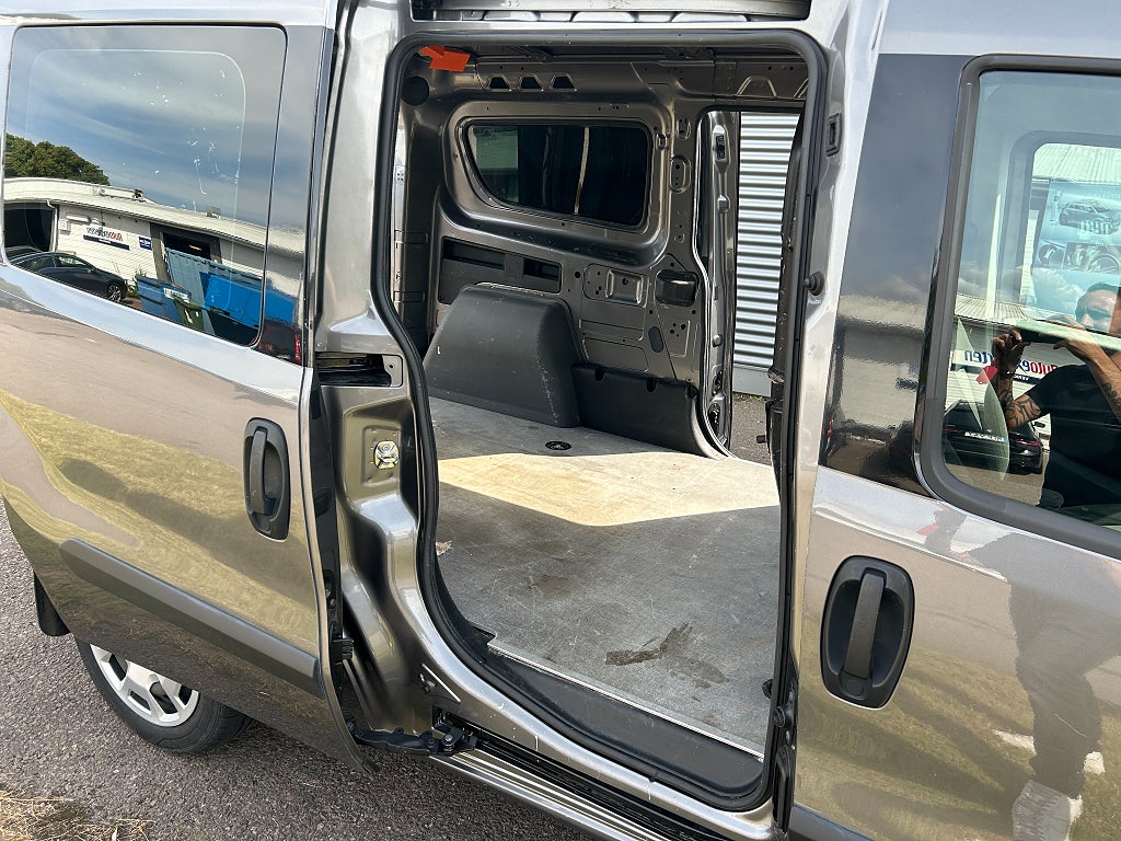 Fiat Doblo 2020 - miniatyr 10