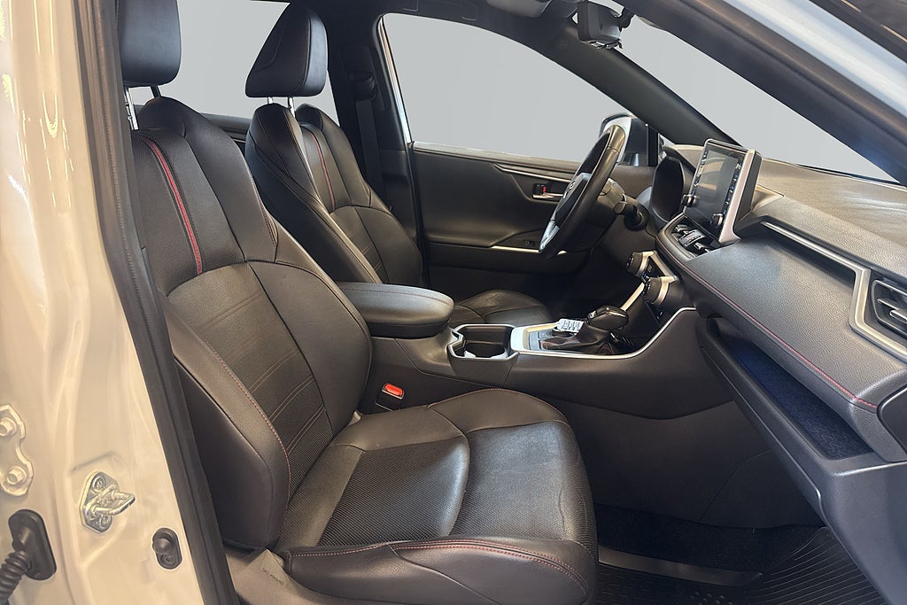 Toyota RAV4 2021