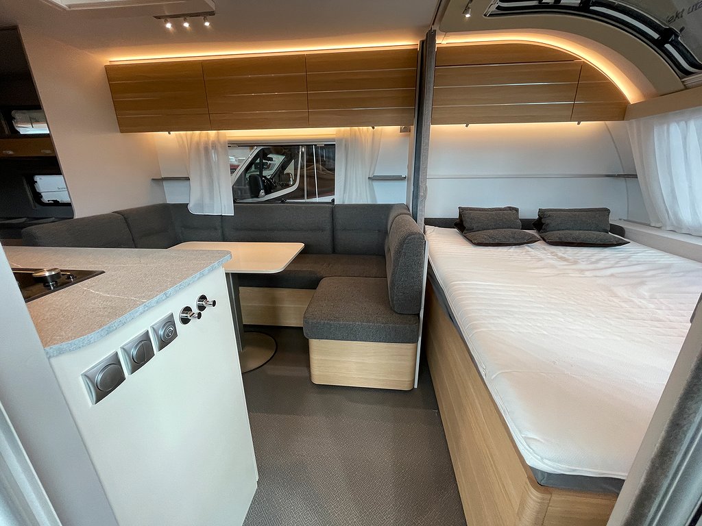 Adria Adora 573 PT / ALDE / Tält / Mover / Barnkammare /  - Adria