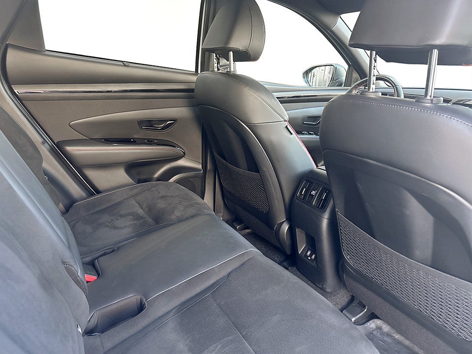 Bild på Hyundai Tucson N-Line PHEV 265hk Aut 4WD ELSTOL B-KAMERA NAVI