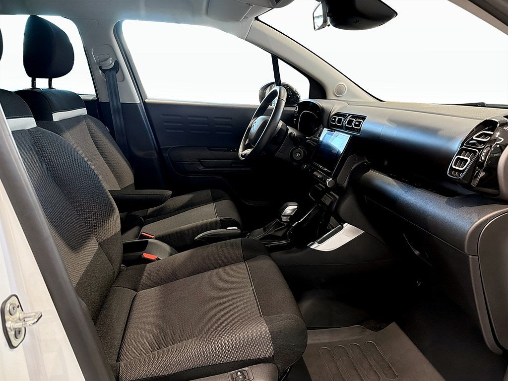 Bild på Citroën C3 Aircross Shine 1.2 PT 130hk Aut - CARPLAY, FARTHÅLLARE