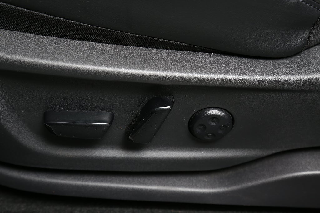 Nissan Ariya 87 kWh Evolve 22kW 360° Kamera Navi HuD Panorama