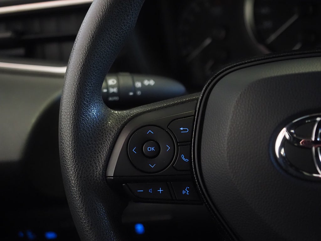 Toyota Corolla Hybrid e-CVT Life 122hk Backkamera Låga mil! 2021