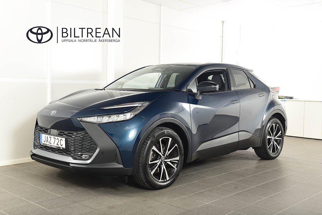 Toyota C-HR PHEV Style Drag Backkamera Carplay Rattvärme Navi 
