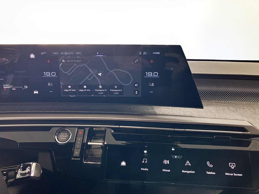 Bild på Peugeot 5008 GT Hybrid 145hk Aut - NYA VINTERHJUL INGÅR!