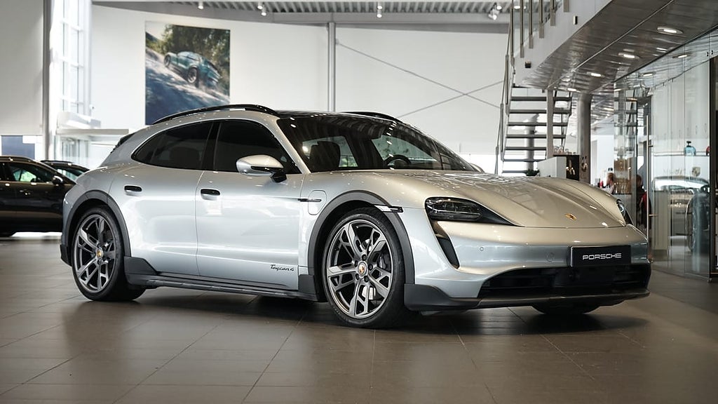 Porsche TAYCAN 4 Cross Turismo