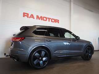 SUV Volkswagen Touareg 5 av 27