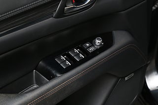 SUV Mazda CX-5 12 av 28