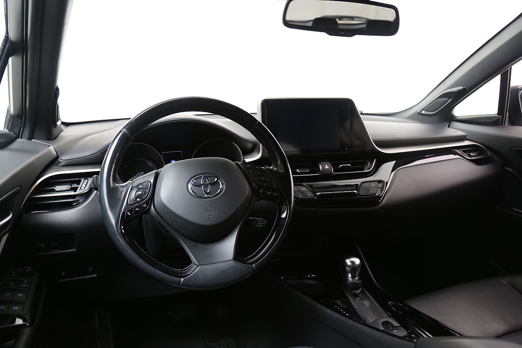 Toyota C-HR 1,8 Hybrid X-Edition Aut Skinn JBL Motorvärmare 2018