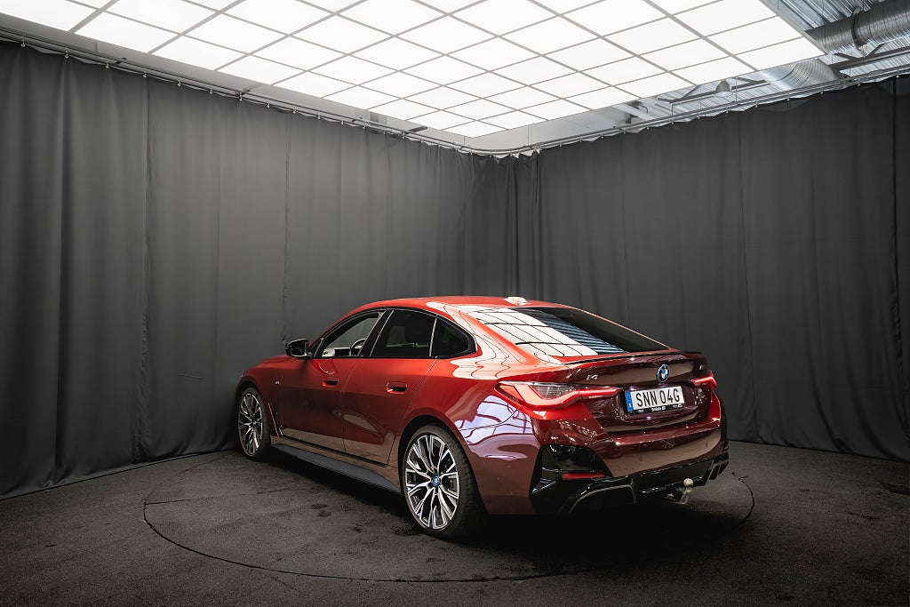 BMW i4 M50 xDrive PRO Supercharged PANO LASER 20'' DRAG MOMS