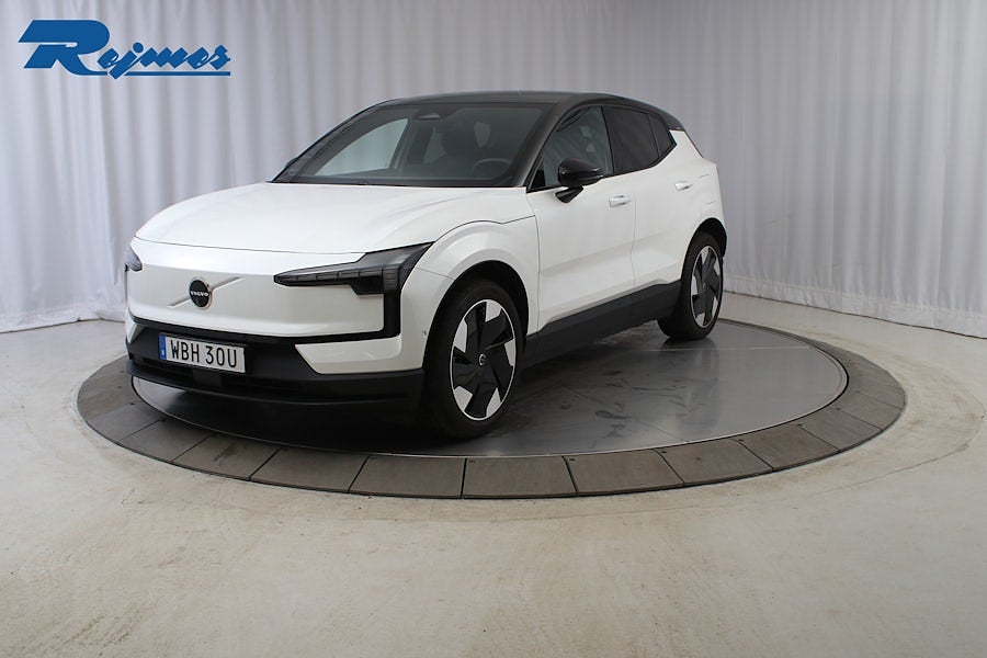 Volvo EX30 Single Motor Extended Range Ultra