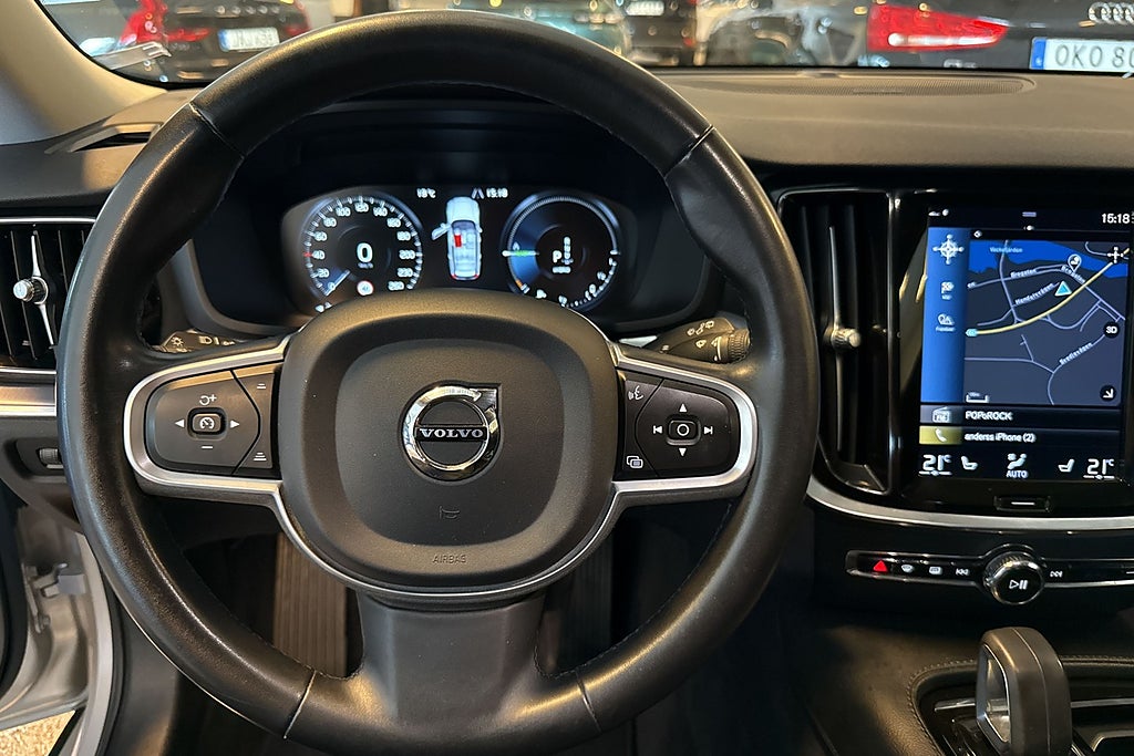 Volvo V60 Recharge T6 AWD Geartronic Kamera H/K Navi Värmare  miniatyr 6