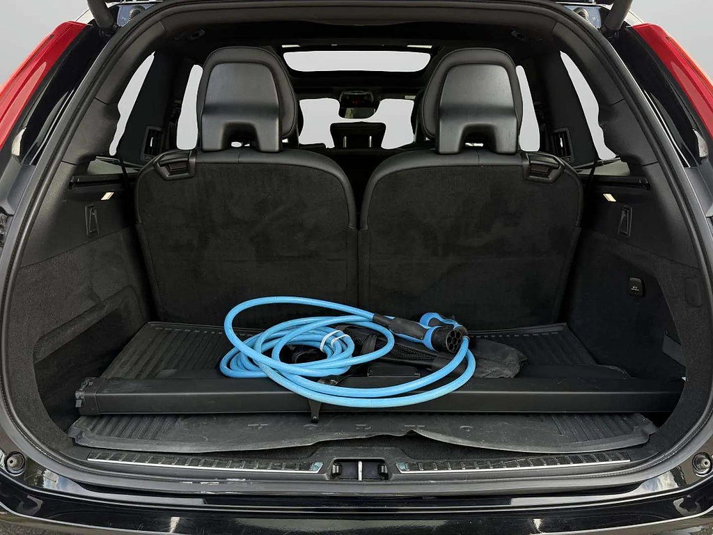 Volvo XC90 7-seater T8 Twin Engine AWD Geartronic R-Design 2 Ägare - miniatyr 19