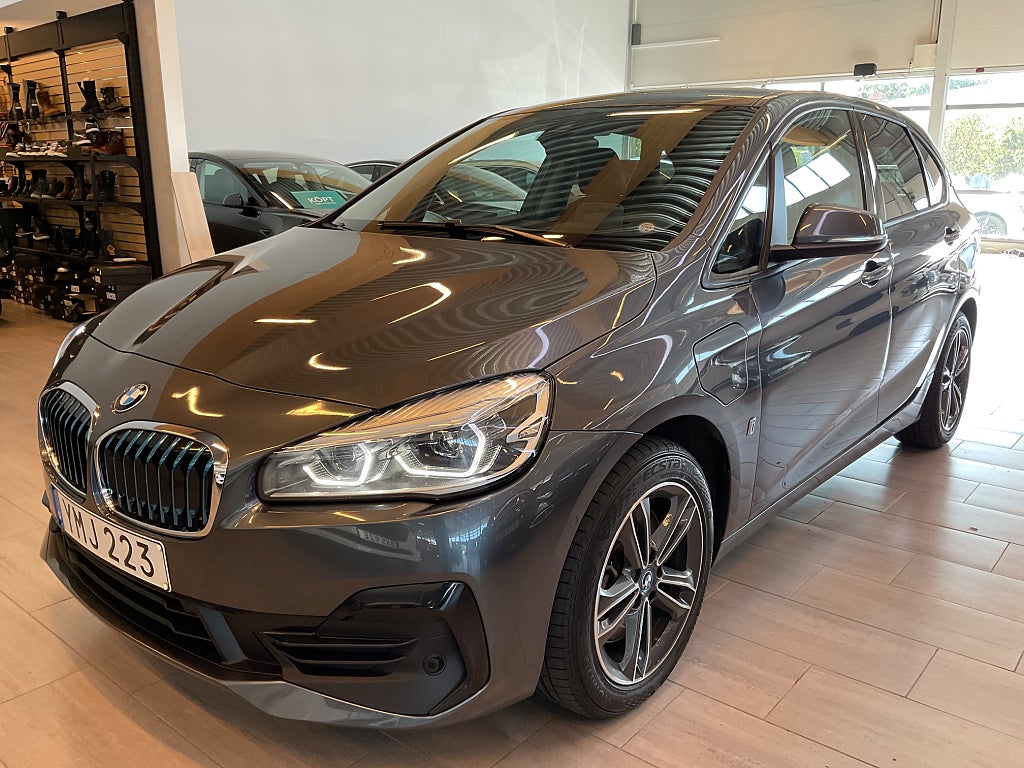 BMW 225xe Active Tourer Steptronic 224hk Sport line Kamera Navi