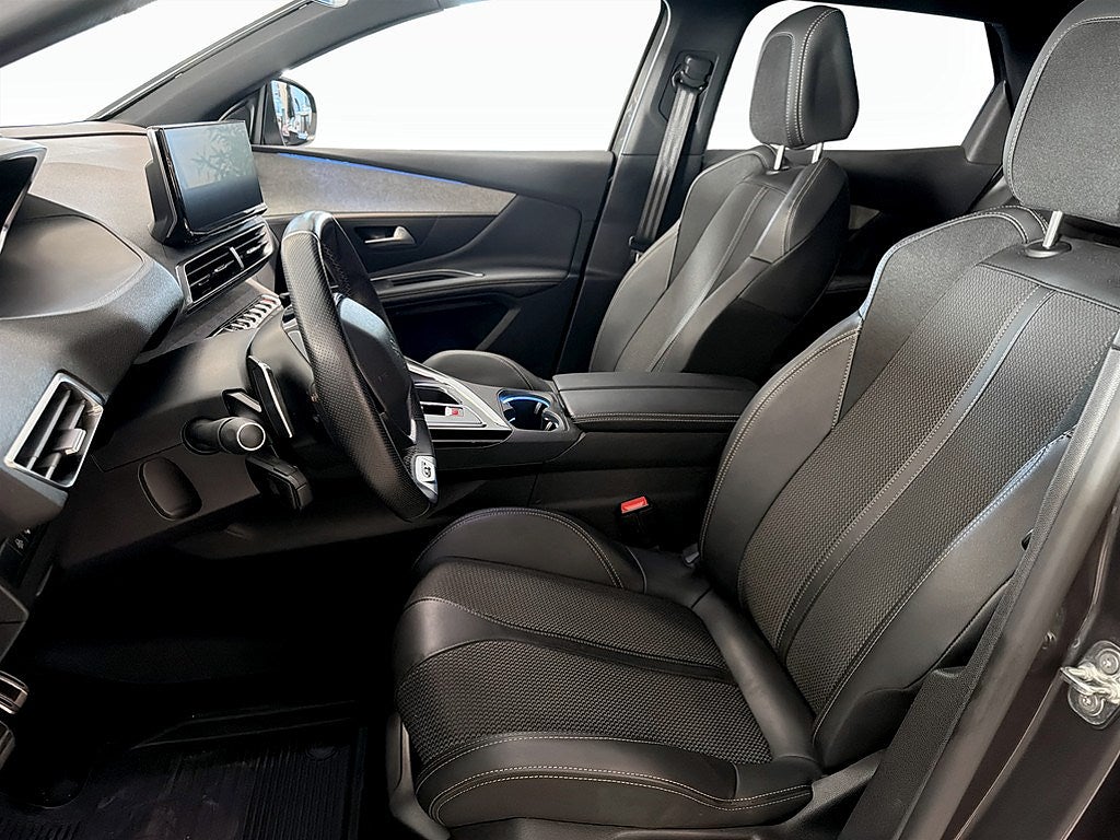 Bild på Peugeot 3008 GT 1.2 PT 130hk Aut - B-KAMERA, CARPLAY