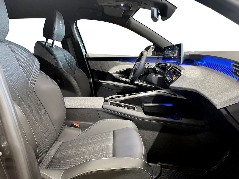 Bild på Peugeot 5008 GT Hybrid 145hk Aut KAMPANJ BRÄNSLE INGÅR