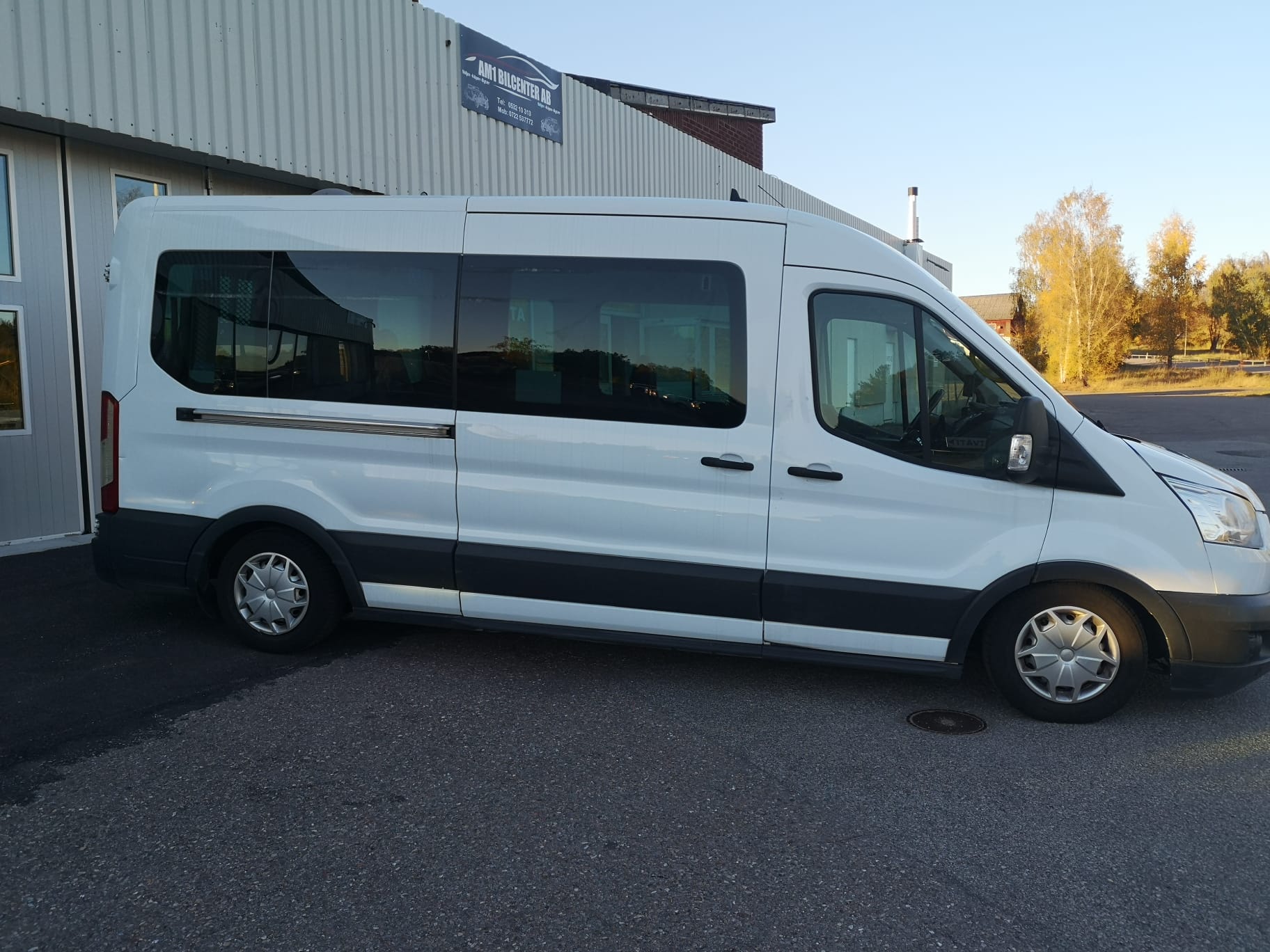 Ford Transit 350 Kombi 2.2 TDCi 125hk 2015, bild 4/51