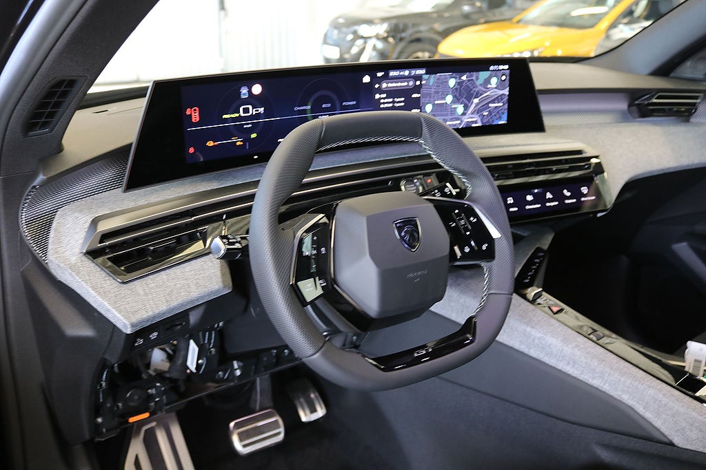 Bild på Peugeot E-5008 GT+ - DEMO