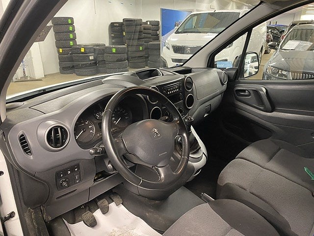 Bild på Peugeot Partner 1.6 BHDi 99hk L1 - FARTHÅLLARE