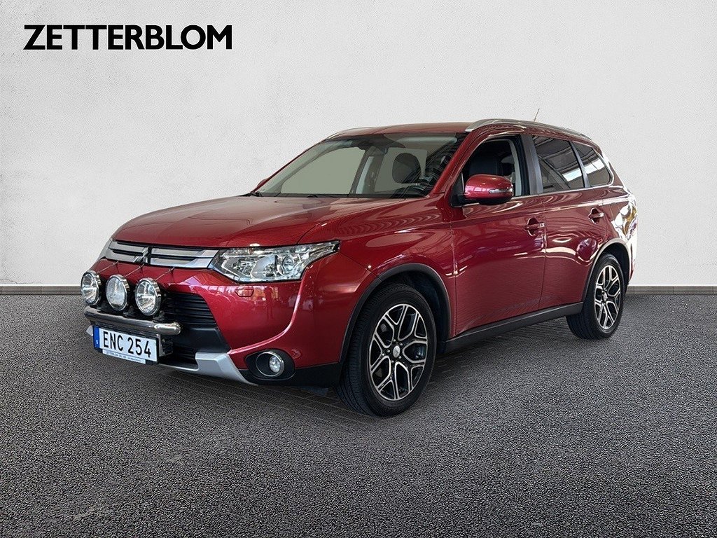 SUV Mitsubishi Outlander 1 av 14