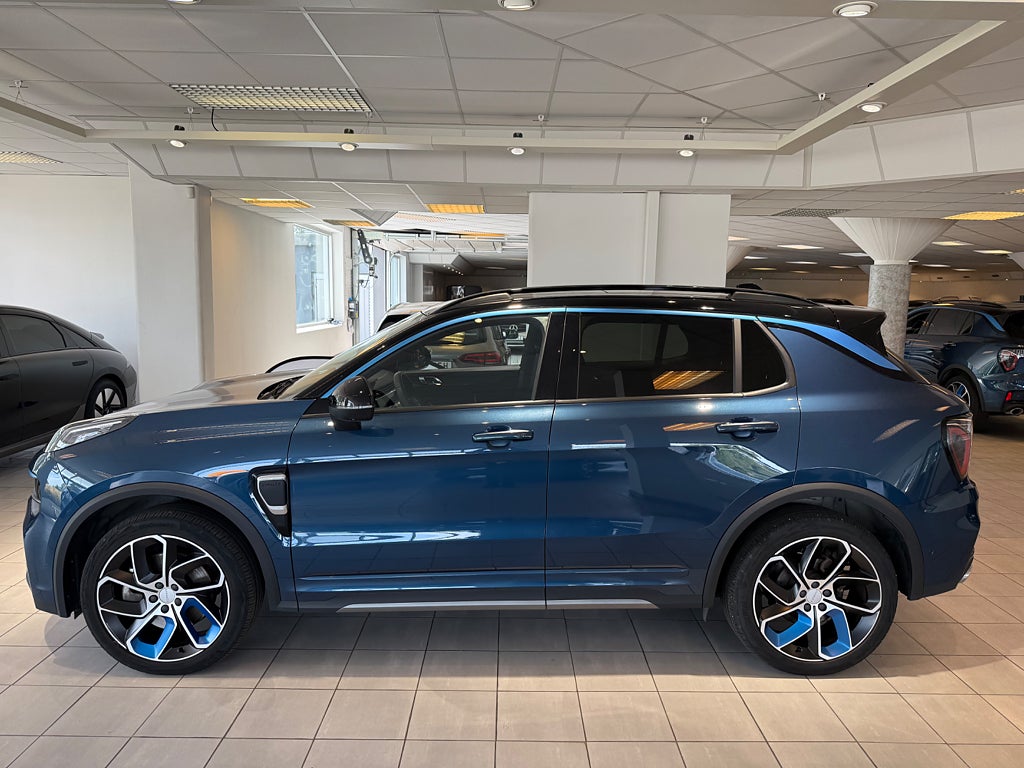 Lynk & Co 01 PHEV DCT Euro 6 Pano 360 Adap Farth Infinity BLIS 360