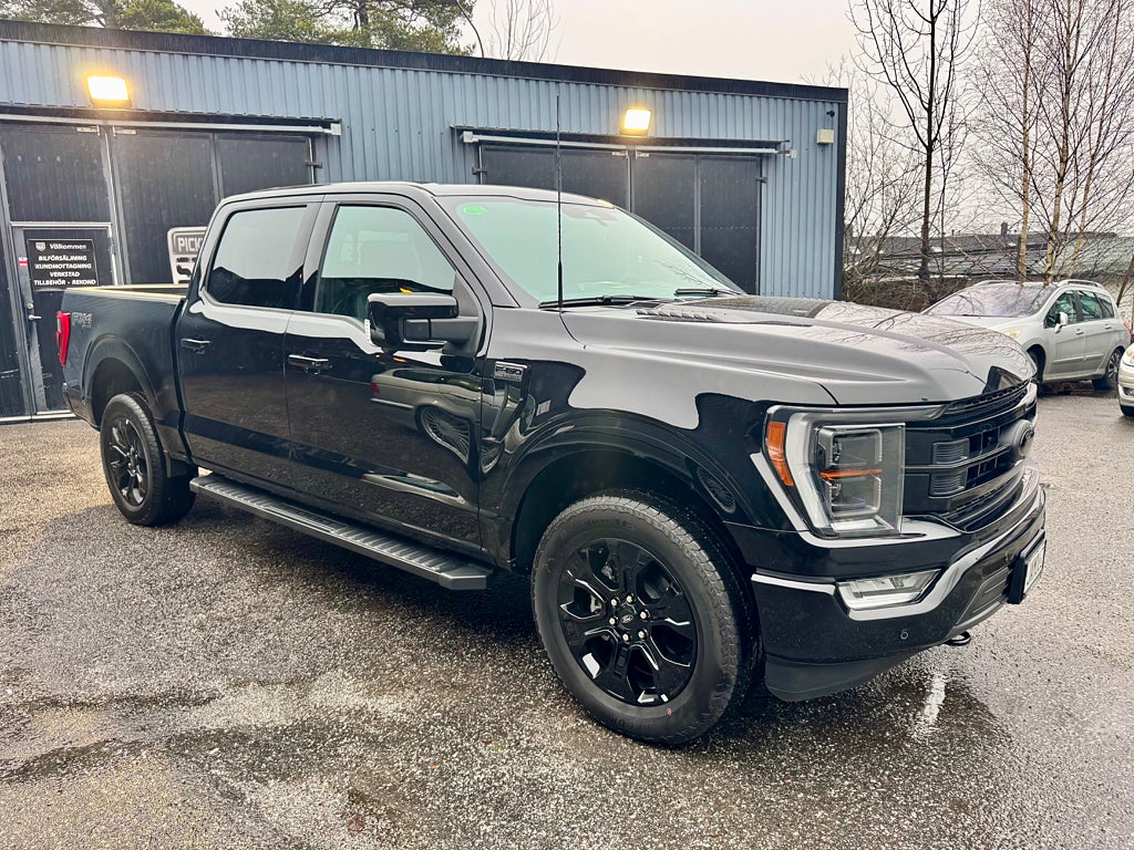 Ford F-150 SuperCrew Lariat 5.0 V8  4x4 LÅG SKATT!