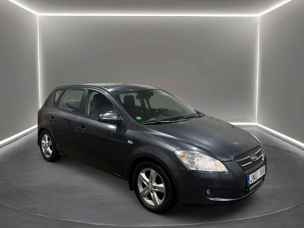 Kia Ceed 1.6 CVVT EX/ 1-Ägare/ Motorvärmare/ Nybesiktad